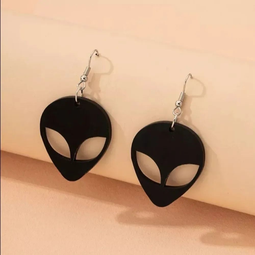 NWOT Acrylic Alien Earrings